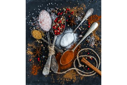 Salt / Pepper / Herbs / Spices